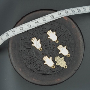 Boyalı Metal El
