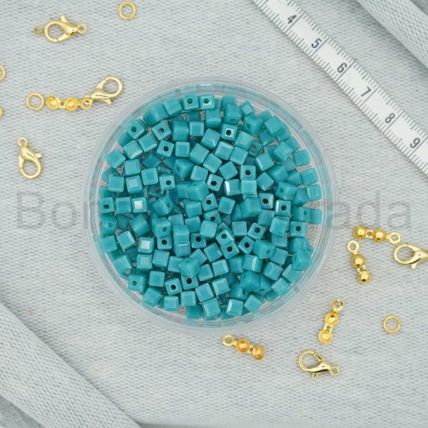 4 mm Kare Kristal Boncuk 