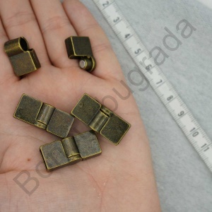 4x10 mm Mıknatıslı Kapama 