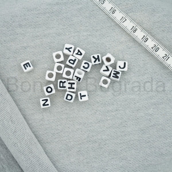7 mm Beyaz Zar  Harf - ( 5 Gr Yaklaşık 20 adet)