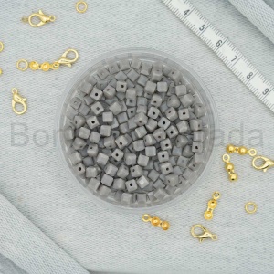 4 mm Kare Kristal Boncuk 