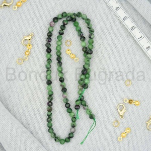 4 mm Fasetli Ruby Zoisite Taşı