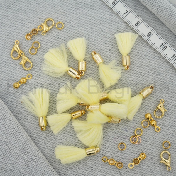 2.5 cm Kapsül İp Püskül