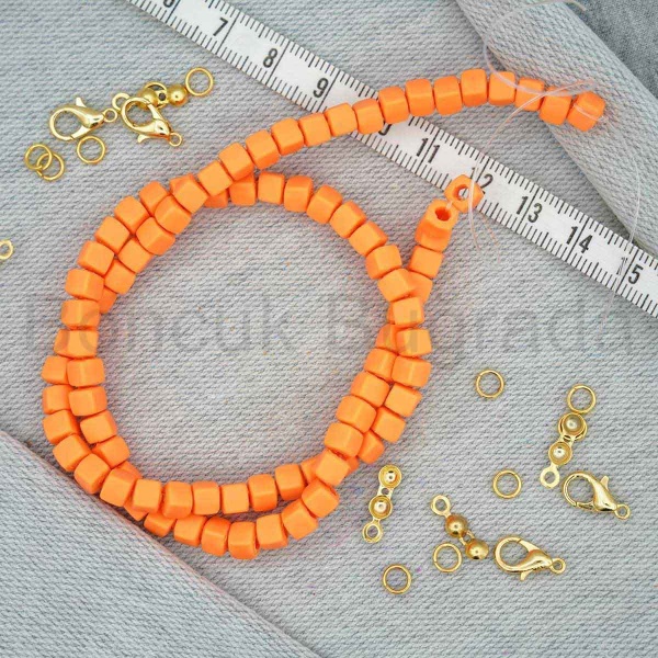 4.5 mm Küp Fimo Boncuk
