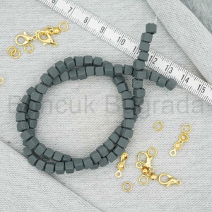 4.5 mm Küp Fimo Boncuk