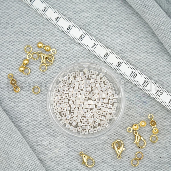3 mm Kare Kristal Boncuk 