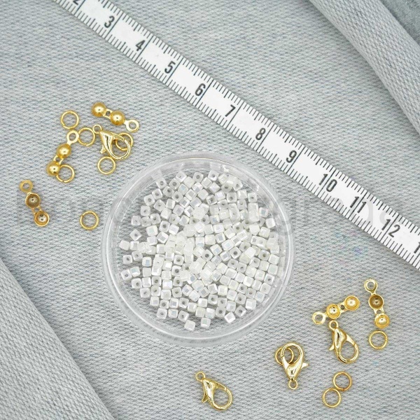3 mm Kare Kristal Boncuk 