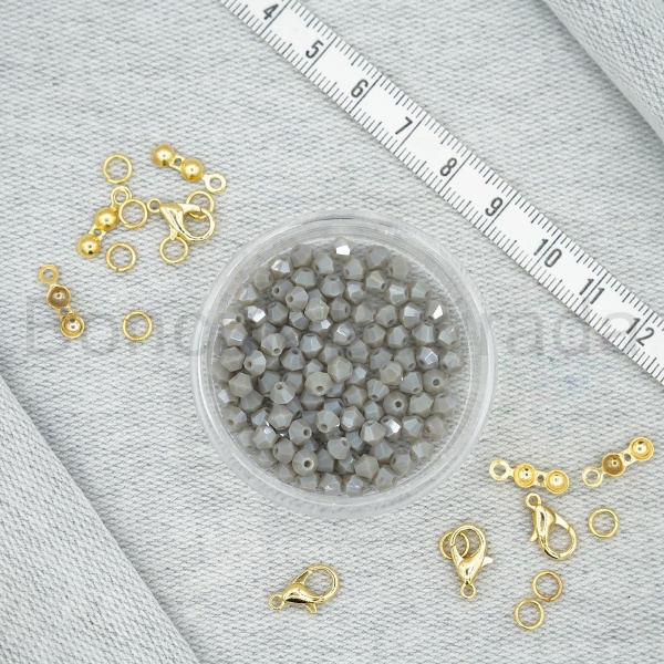 4 mm Piramit Kristal Boncuk 