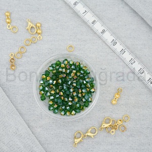 4 mm Piramit Kristal Boncuk 