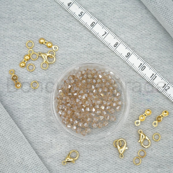3 mm Piramit Kristal Boncuk 