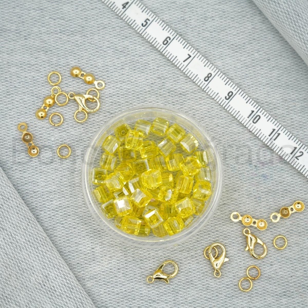 6 mm Kare Kristal Boncuk 