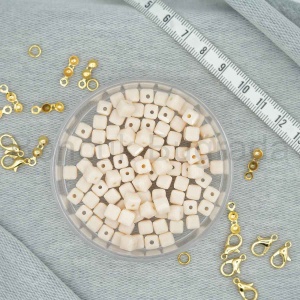 6 mm Kare Kristal Boncuk 