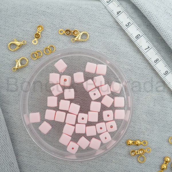 6 mm Küp Fimo Boncuk