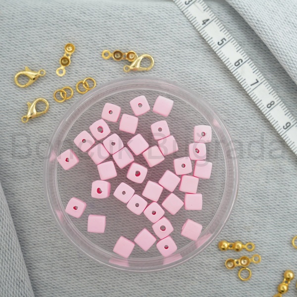 6 mm Küp Fimo Boncuk