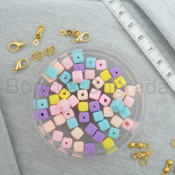 6 mm Küp Fimo Boncuk