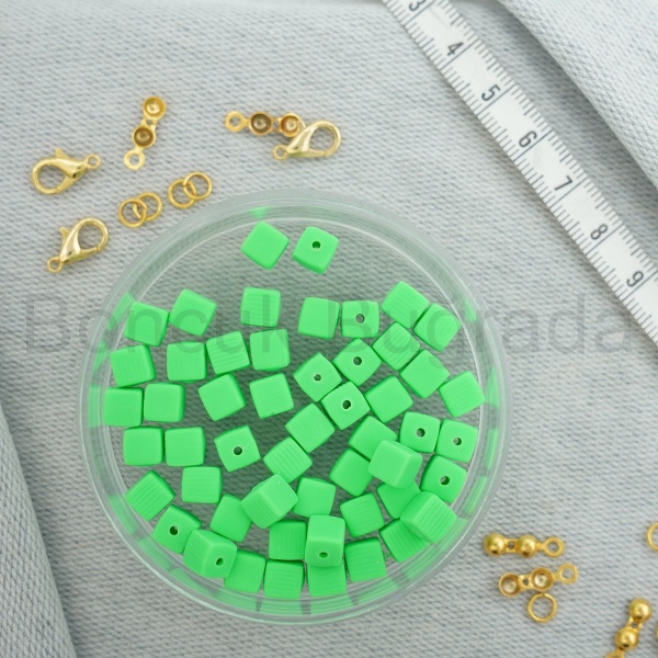 6 mm Küp Fimo Boncuk