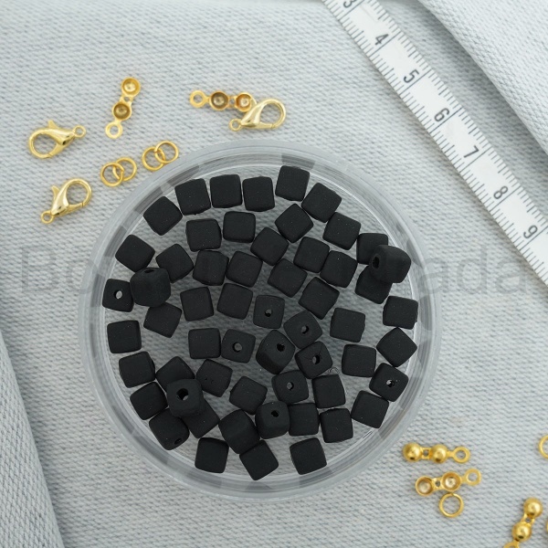 6 mm Küp Fimo Boncuk