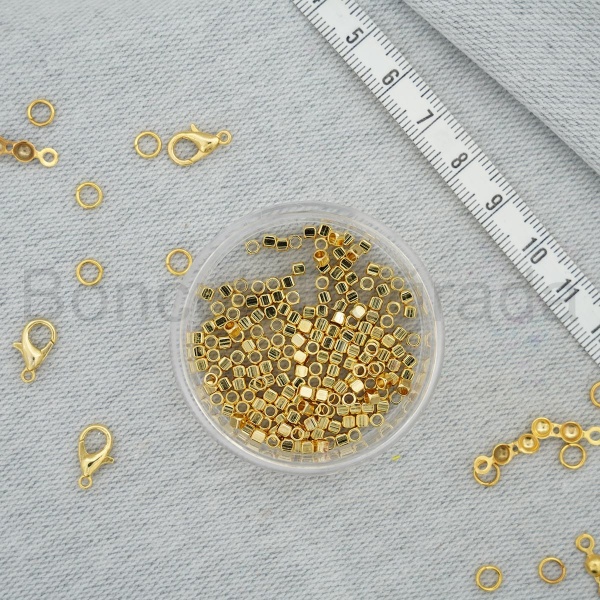 2.5 mm Altın Kaplama Küp Boncuk 