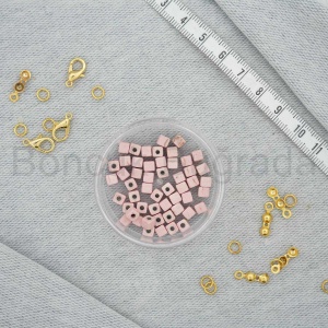 4 mm Küp Figürlü Havlit Taşı